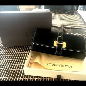 Authentic Louis Vuiton Suhali Le Favori